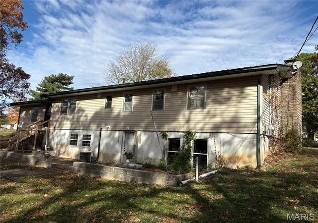 Photo 3 of Single family home for sale at 29 Spruce, Viburnum, MO 65566 | MLS# MIS25081101 | Listing updated on 2026-09-08