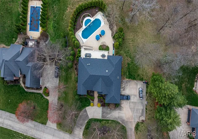 Photo 4 of Single family home for sale at 444 Windwood Lake Dr, Cape Girardeau, MO 63701 | MLS# MIS26000688 | Listing updated on 2026-09-15