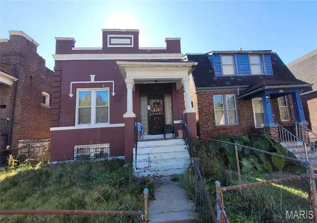 Photo 1 of Sale Pending at 5226 Theodosia Ave, Saint Louis, MO 63113 | MLS# MIS26001193 | Listing updated on 2026-10-08