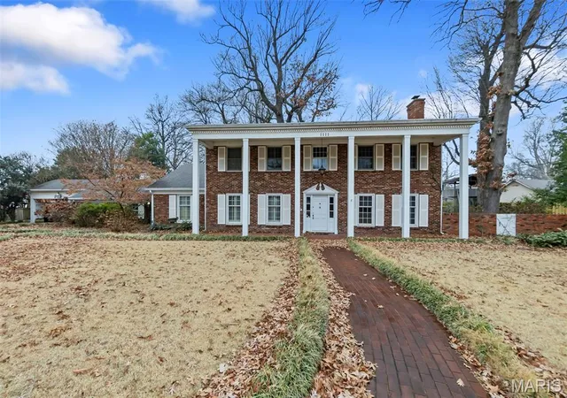 Photo 1 of Single family home for sale at 1111 White Oak Pl, Kennett, MO 63857 | MLS# MIS26001618 | Listing updated on 2026-10-01
