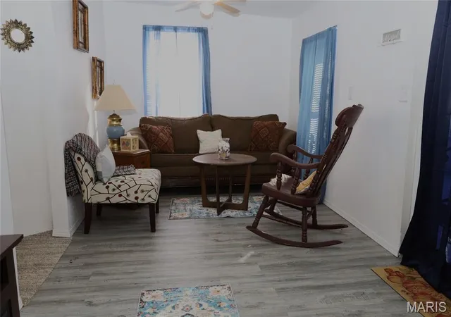 Photo 2 of Single family home for sale at 10063 S Oriole Dr, Bismarck, MO 63624 | MLS# MIS26001767 | Listing updated on 2026-09-15