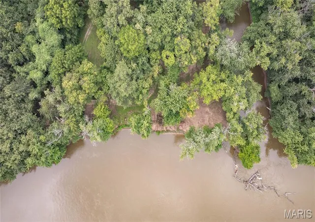 Photo 4 of Land for sale at 0 Kaskaskia Riv, Okawville, IL 62271 | MLS# MIS26002744 | Listing updated on 2026-09-11