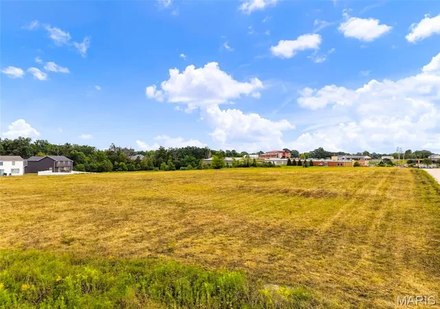Photo 3 of Land for sale at 2 Brune Business Park Ct, Warrenton, MO 63383 | MLS# MIS26007841 | Listing updated on 2026-09-15