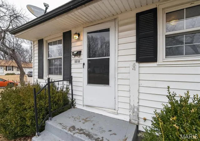 Photo 1 of Single family home for sale at 10518 Renfrew Dr, Saint Louis, MO 63137 | MLS# MIS26008682 | Listing updated on 2026-09-22