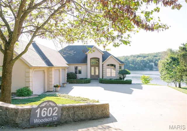 Photo 3 of Sale Pending at 1602 Woodson Dr, Owensville, MO 65066 | MLS# MIS26014114 | Listing updated on 2026-09-30