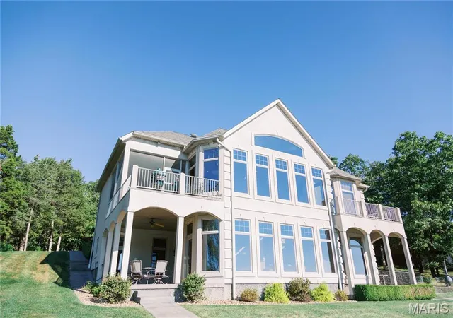 Photo 3 of Sale Pending at 1602 Woodson Dr, Owensville, MO 65066 | MLS# MIS26014114 | Listing updated on 2026-10-11