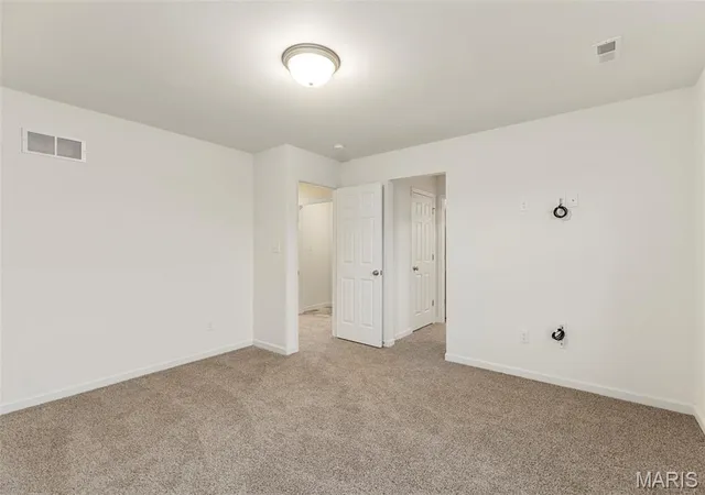 Photo 3 of Single family home for sale at 2536 Chukka Dr, Eureka, MO 63025 | MLS# MIS26014739 | Listing updated on 2026-09-11