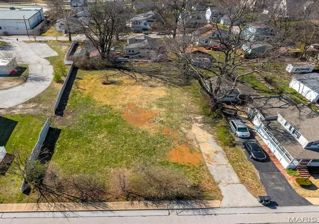 Photo 2 of Land for sale at 2647 Helen Ave, St Louis, MO 63144 | MLS# MIS26016089 | Listing updated on 2026-09-14