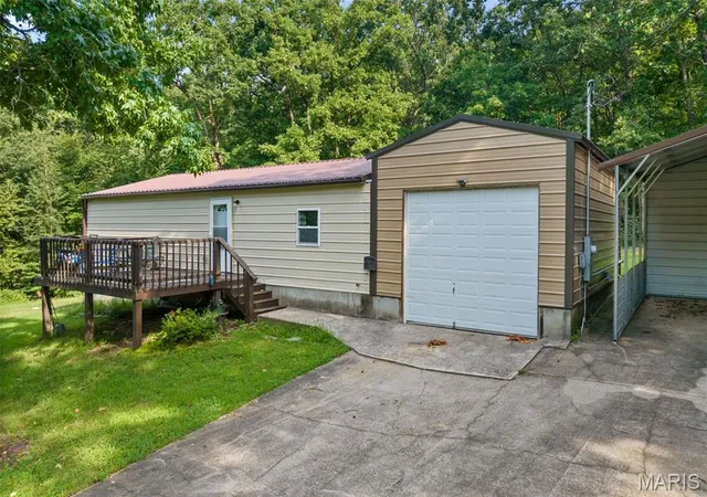 Photo 1 of Sale Pending at 11 Jade Rd, Rocky Mount, MO 65072 | MLS# MIS26019769 | Listing updated on 2026-10-03