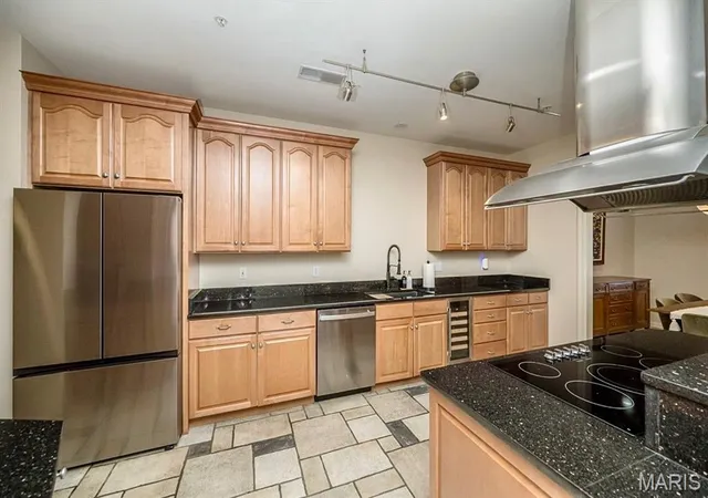 Photo 4 of Condo for sale at 400 S 14Th St #1218, Saint Louis, MO 63103 | MLS# MIS26020117 | Listing updated on 2026-10-01