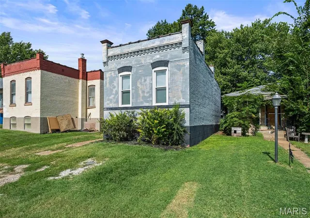 Photo 1 of Single family home for sale at 769 Zeiss Ave, St Louis, MO 63125 | MLS# MIS26022523 | Listing updated on 2026-09-23