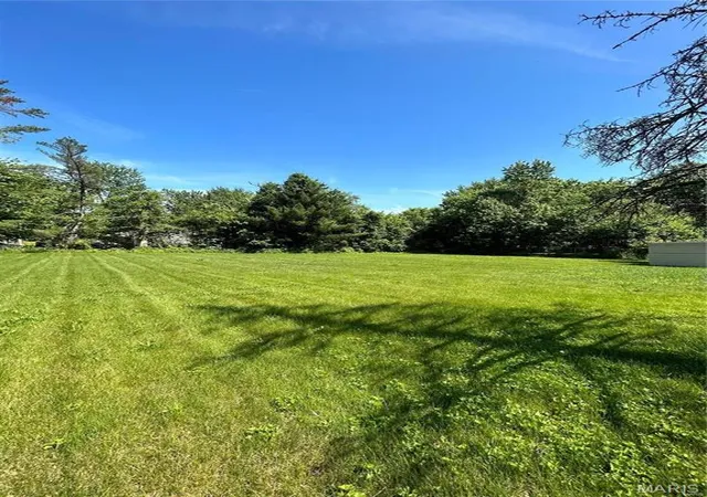 Photo 9 of Single family home for sale at 11820 Larimore Rd, Saint Louis, MO 63138 | MLS# MIS26023044 | Listing updated on 2026-10-03