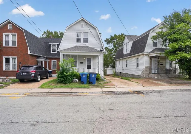 Single family home for sale at 4749 Oldenburg Ave, Saint Louis, MO 63123 | MLS# MIS26025115