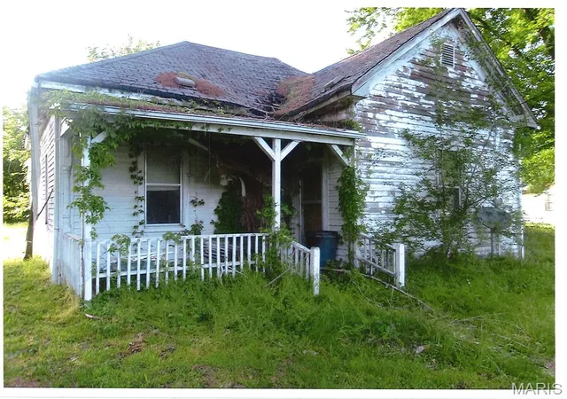 Photo 1 of Single family home for sale at 315 C Ave, Prairie Du Rocher, IL 62277 | MLS# MIS26025358 | Listing updated on 2026-09-15