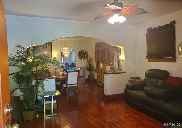 Photo 3 of Single family home for sale at 1401 N 54Th St, East Saint Louis, IL 62204 | MLS# MIS26025588 | Listing updated on 2026-09-30