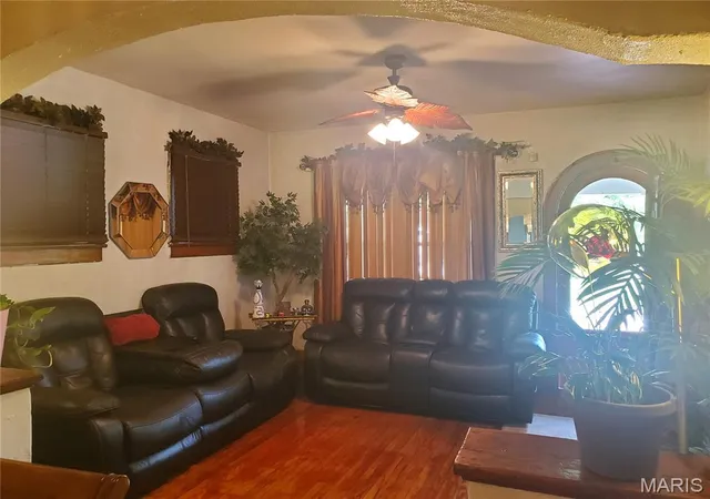 Photo 4 of Single family home for sale at 1401 N 54Th St, East Saint Louis, IL 62204 | MLS# MIS26025588 | Listing updated on 2026-09-30