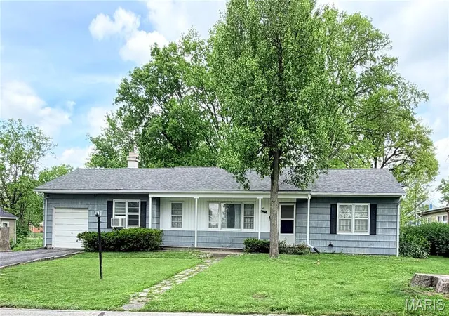 Photo 1 of Sale Pending at 6 Elm Tree Terrace Terrace, Mexico, MO 65265 | MLS# MIS26025612 | Listing updated on 2026-09-09