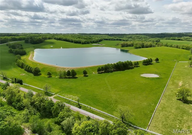 Photo 2 of Land for sale at 0 Hwy D   Tract 3 (424+/  Acres), Eolia, MO 63344 | MLS# MIS26025919 | Listing updated on 2026-09-11
