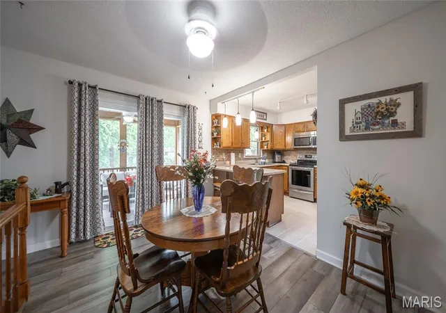 Photo 4 of Single family home for sale at 1112 Sycamore Dr, Rolla, MO 65401 | MLS# MIS26026293 | Listing updated on 2026-09-09