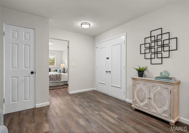 Photo 3 of Single family home for sale at 1646 Pepperwood Dr, Saint Louis, MO 63146 | MLS# MIS26026515 | Listing updated on 2026-09-30