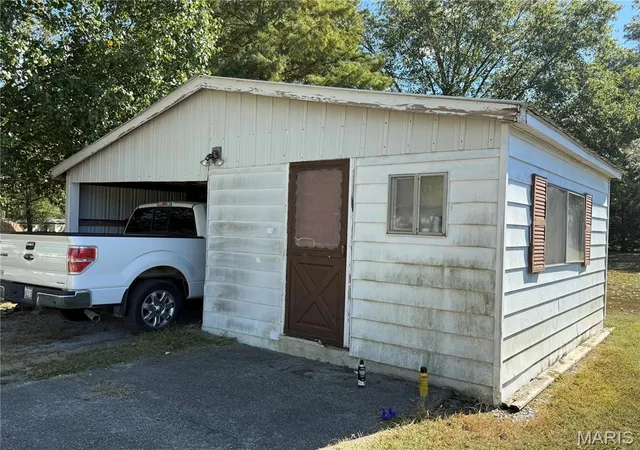 Photo 4 of Manufactured home for sale at 751 Torrens St, Tilden, IL 62292 | MLS# MIS26027307 | Listing updated on 2026-09-10