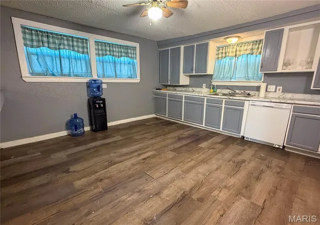 Photo 3 of Single family home for sale at 305 Mine Rd, Sawyerville, IL 62085 | MLS# MIS26027746 | Listing updated on 2026-10-21