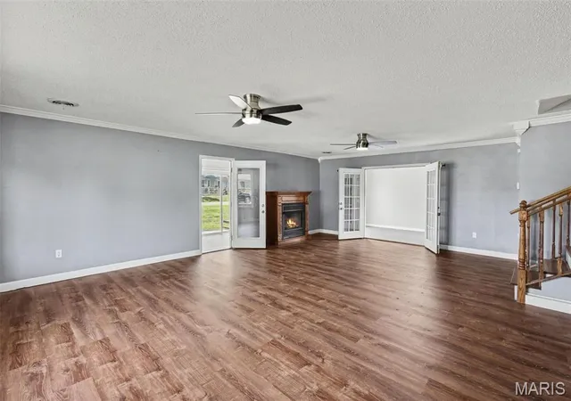 Photo 4 of Sale Pending at 417 Young Ave, Dupo, IL 62239 | MLS# MIS26027788 | Listing updated on 2026-10-29