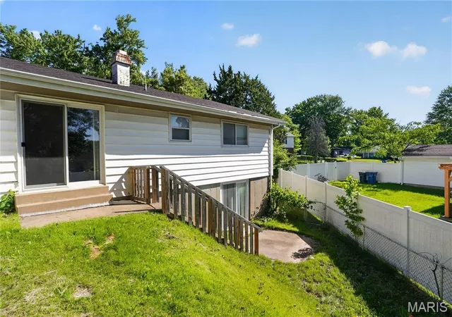 Photo 2 of Single family home for sale at 11874 Beckett Fall Rd, Black Jack, MO 63033 | MLS# MIS26027898 | Listing updated on 2026-09-11