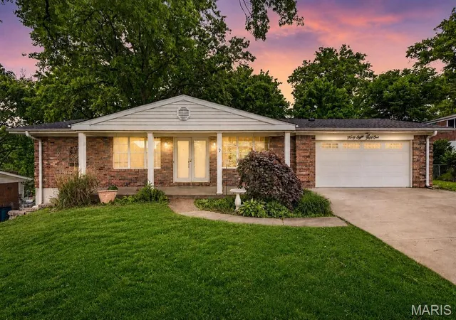 Photo 1 of Single family home for sale at 4851 Sunnyview Dr, St Louis, MO 63128 | MLS# MIS26029458 | Listing updated on 2026-10-04