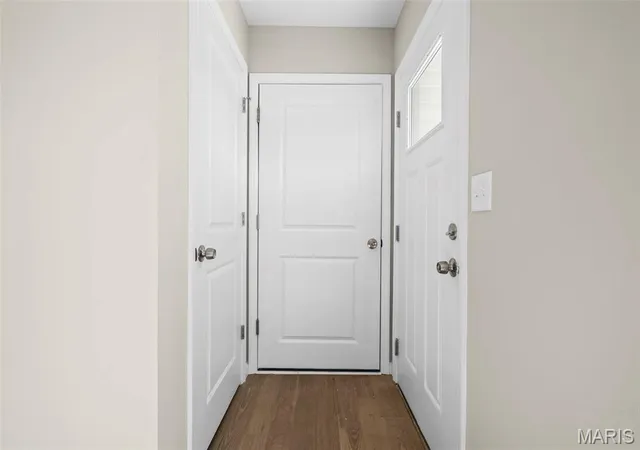 Photo 3 of Sale Pending at 9931 S Broadway, Saint Louis, MO 63125 | MLS# MIS26031314 | Listing updated on 2026-09-11