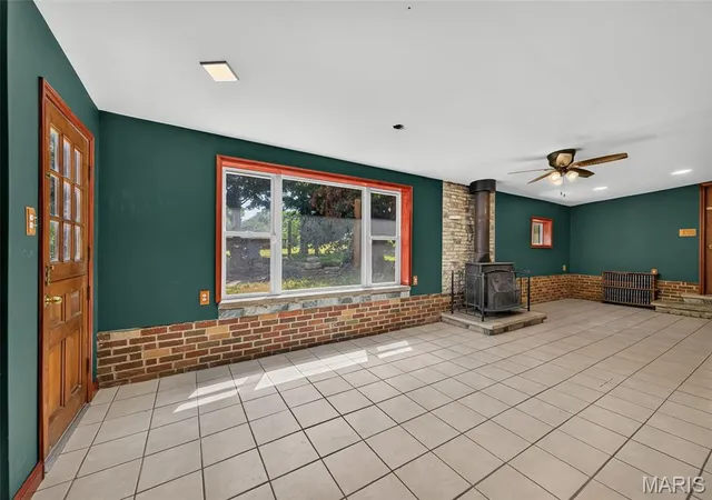 Photo 2 of Single family home for sale at 310 Cliff Cave Rd, St Louis, MO 63129 | MLS# MIS26031454 | Listing updated on 2026-09-21