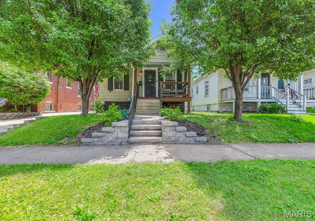Photo 1 of Single family home for sale at 2310 Benton St, Granite City, IL 62040 | MLS# MIS26033235 | Listing updated on 2026-09-25