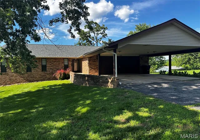 Photo 2 of Single family home for sale at 13216 Christopher Dr, Rolla, MO 65401 | MLS# MIS26033526 | Listing updated on 2026-09-15