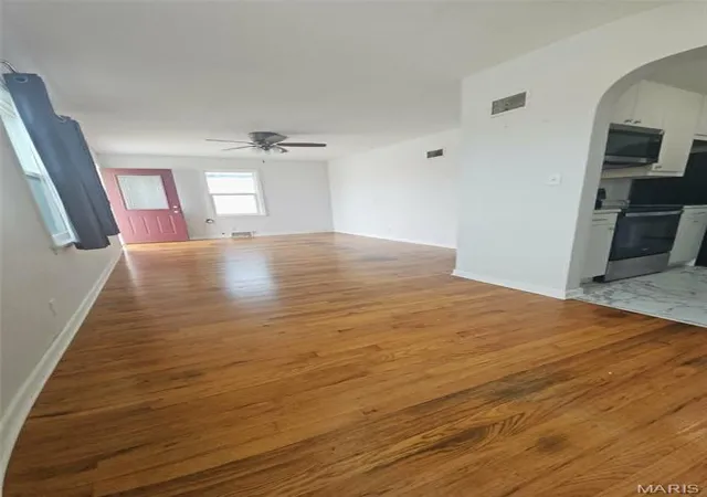 Photo 4 of Single family home for sale at 113 N Abat St, Mexico, MO 65265 | MLS# MIS26033549 | Listing updated on 2026-10-19