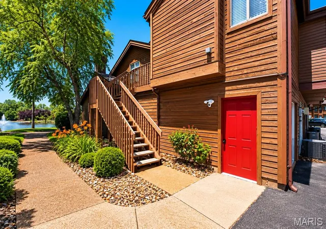 Condo for sale at 704 Hemingway Ln #E, Weldon Spring, MO 63304 | MLS# MIS26033688