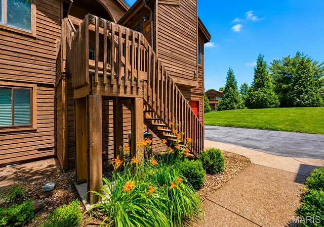 Photo 1 of Condo for sale at 704 Hemingway Ln #E, Weldon Spring, MO 63304 | MLS# MIS26033688 | Listing updated on 2026-09-09