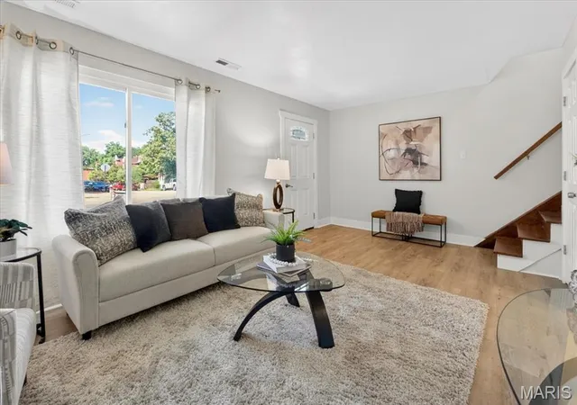 Photo 4 of Single family home for sale at 2700 Arsenal St, Saint Louis, MO 63118 | MLS# MIS26034140 | Listing updated on 2026-09-23