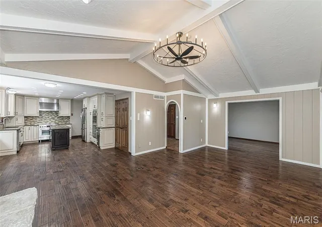 Photo 4 of Sale Pending at 5848 Crystal Park Cir, Saint Louis, MO 63128 | MLS# MIS26035273 | Listing updated on 2026-09-15
