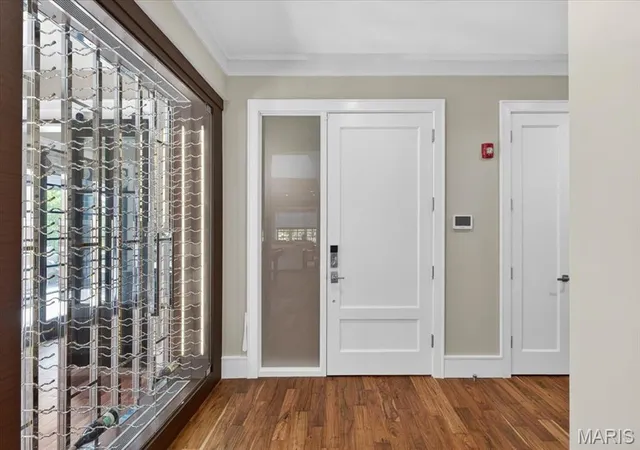 Photo 3 of Condo for sale at 31 Brighton Wy #3, Saint Louis, MO 63105 | MLS# MIS26035580 | Listing updated on 2026-09-30