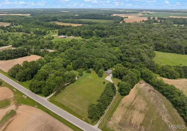 Photo 1 of Single family home for sale at 6300 State Route 4, Worden, IL 62097 | MLS# MIS26035622 | Listing updated on 2026-09-10