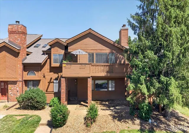 Condo for sale at 222 Hemingway Ln #G, Weldon Spring, MO 63304 | MLS# MIS26036112