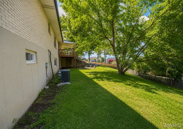 Photo 3 of Single family home for sale at 635 Lonedell Rd, Arnold, MO 63010 | MLS# MIS26036957 | Listing updated on 2026-09-11