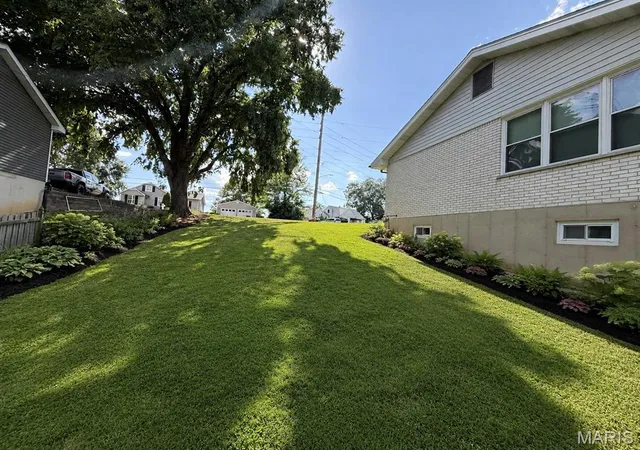 Photo 3 of Single family home for sale at 635 Lonedell Rd, Arnold, MO 63010 | MLS# MIS26036957 | Listing updated on 2026-09-11