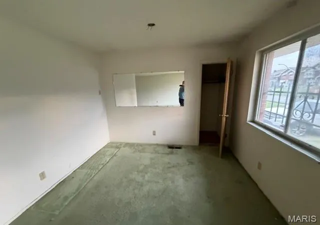 Photo 2 of Sale Pending at 4454 San Francisco Ave, St Louis, MO 63115 | MLS# MIS26037424 | Listing updated on 2026-09-10