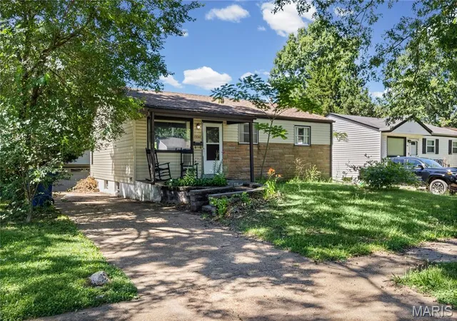 Photo 2 of Single family home for sale at 8644 Harold Dr, Saint Louis, MO 63134 | MLS# MIS26037754 | Listing updated on 2026-09-15