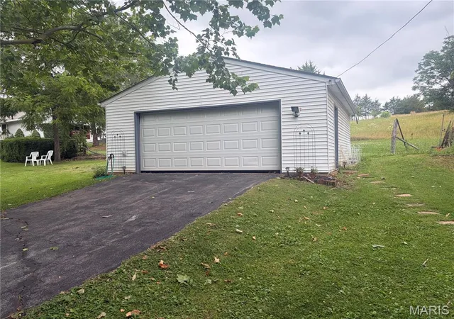 Photo 3 of Single family home for sale at 2525 Hwy Ah, Union, MO 63084 | MLS# MIS26039534 | Listing updated on 2026-09-09