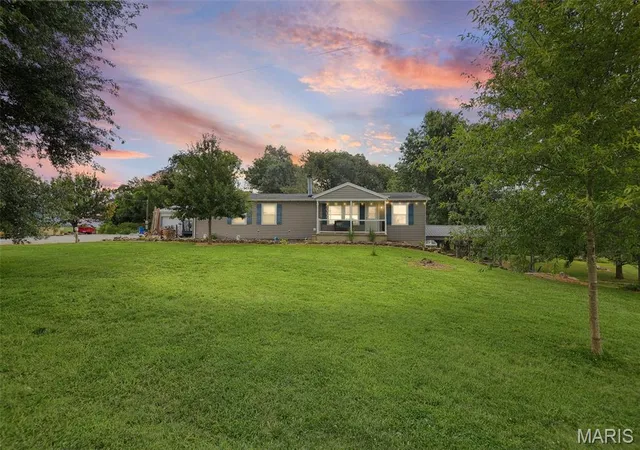 Photo 1 of Single family home for sale at 6360 South Fork Rd, Red Bud, IL 62278 | MLS# MIS26039926 | Listing updated on 2026-09-11
