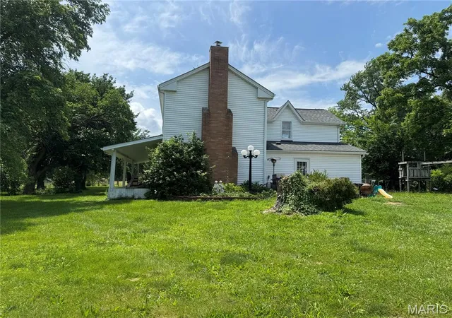 Photo 2 of Sale Pending at 22521 Abrolat Rd, Wright City, MO 63390 | MLS# MIS26039940 | Listing updated on 2026-09-14