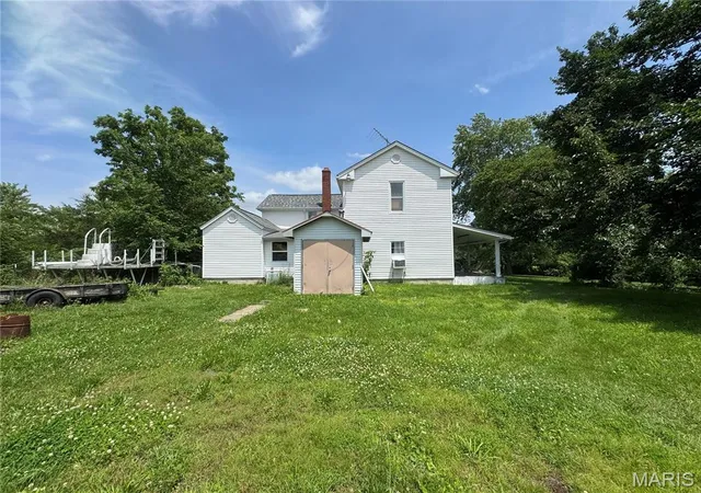 Photo 3 of Sale Pending at 22521 Abrolat Rd, Wright City, MO 63390 | MLS# MIS26039940 | Listing updated on 2026-09-14