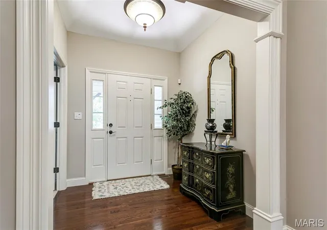 Photo 4 of House for sale at 1209 Silver Fern Dr, Lake Saint Louis, MO 63367 | MLS# MIS26040225 | Listing updated on 2026-09-24